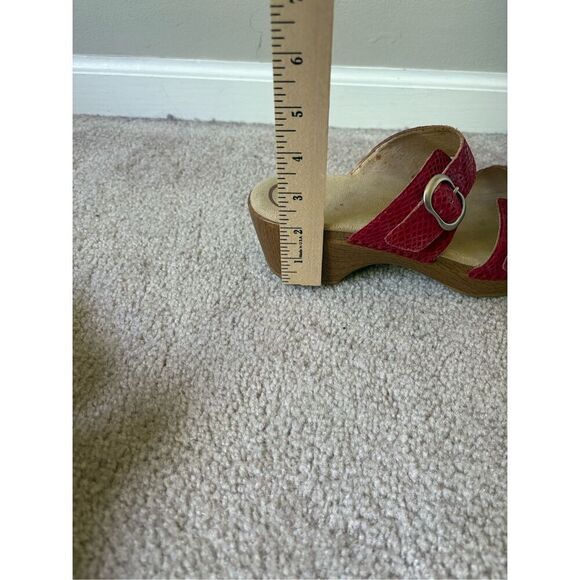 Dansko Sophie Red Leather Reptile Double Strap Wood Wedge Sandals 39 US 9 - Picture 8 of 8
